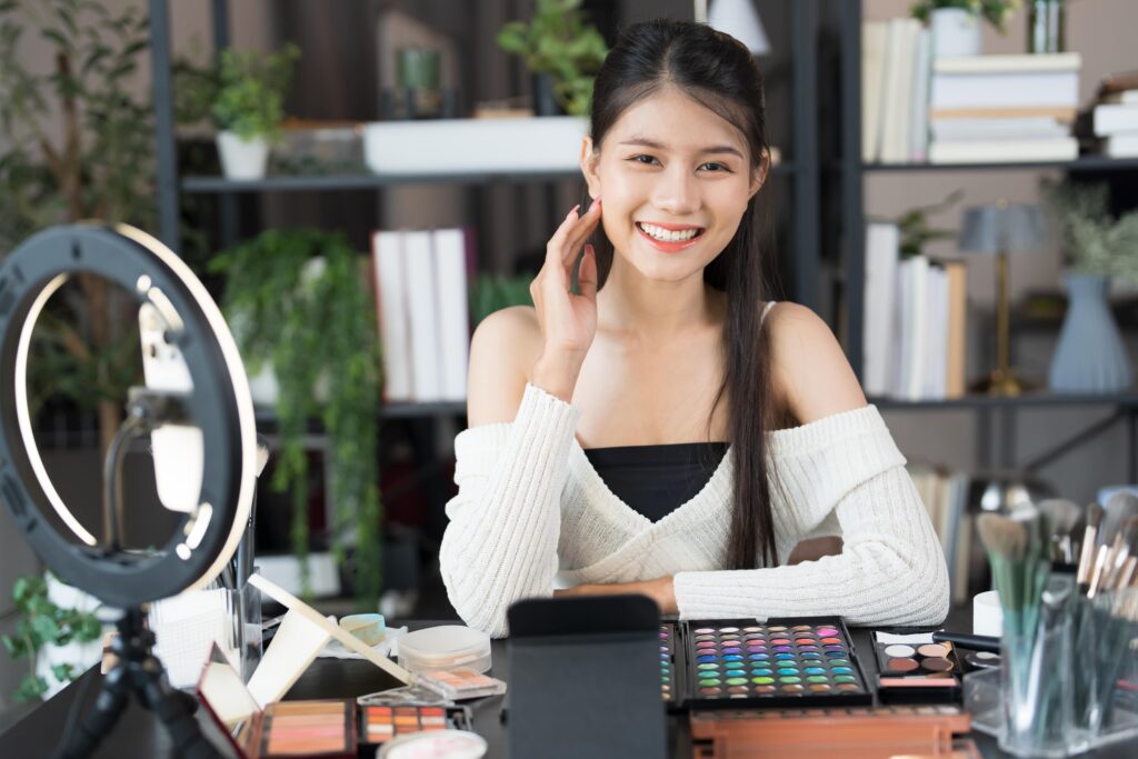 インフルエンサー